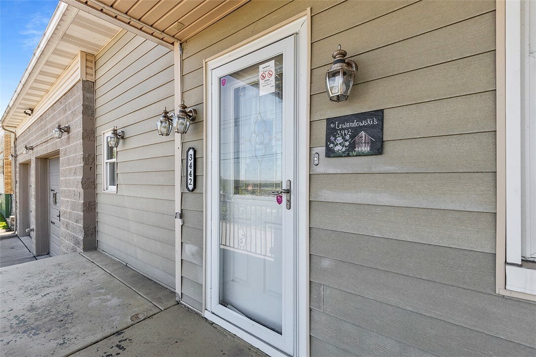 Property Photo: 3442 Bismark St PA 15213