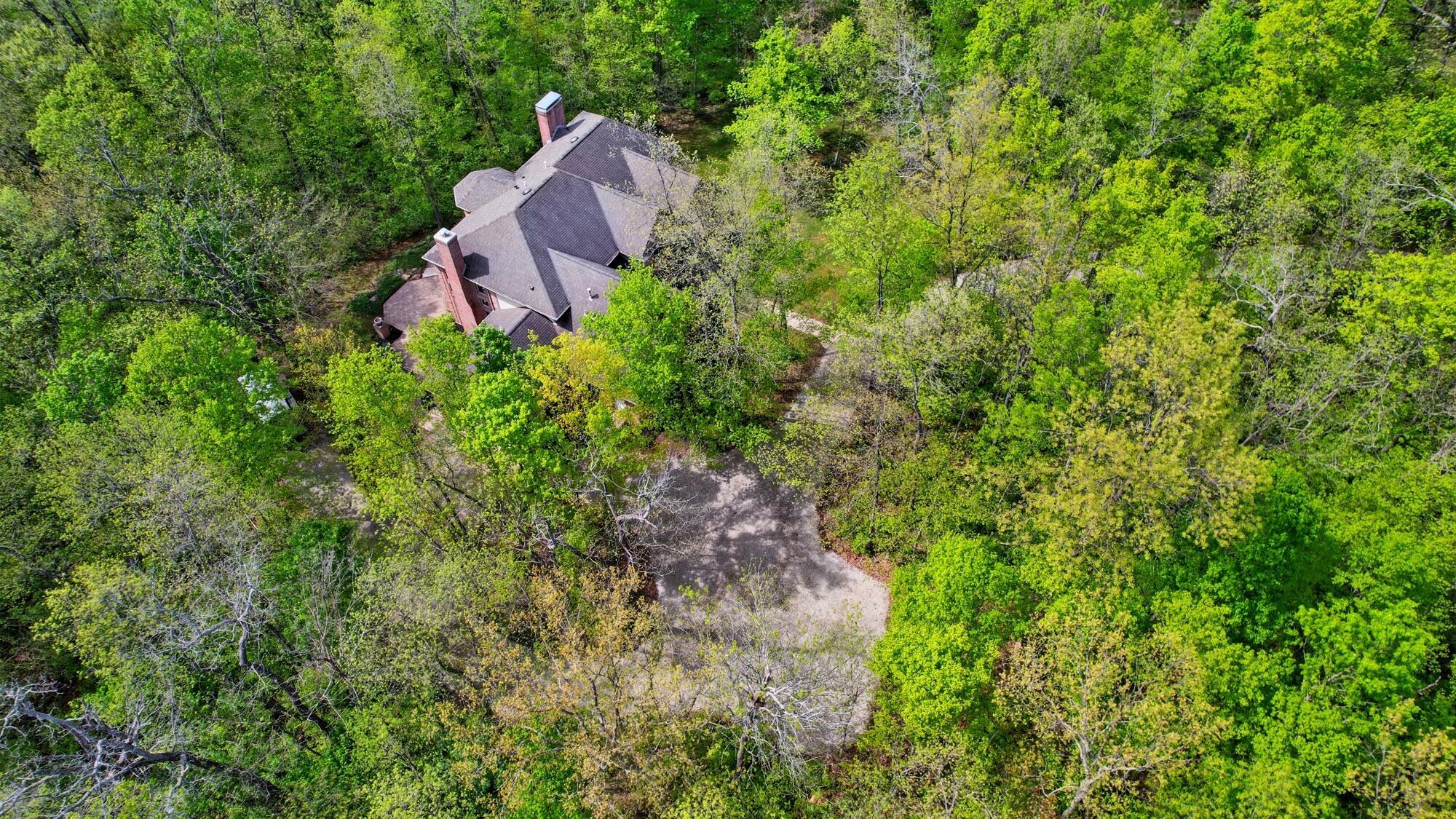 Property Photo: 7515 Dog Leg Road OH 45414