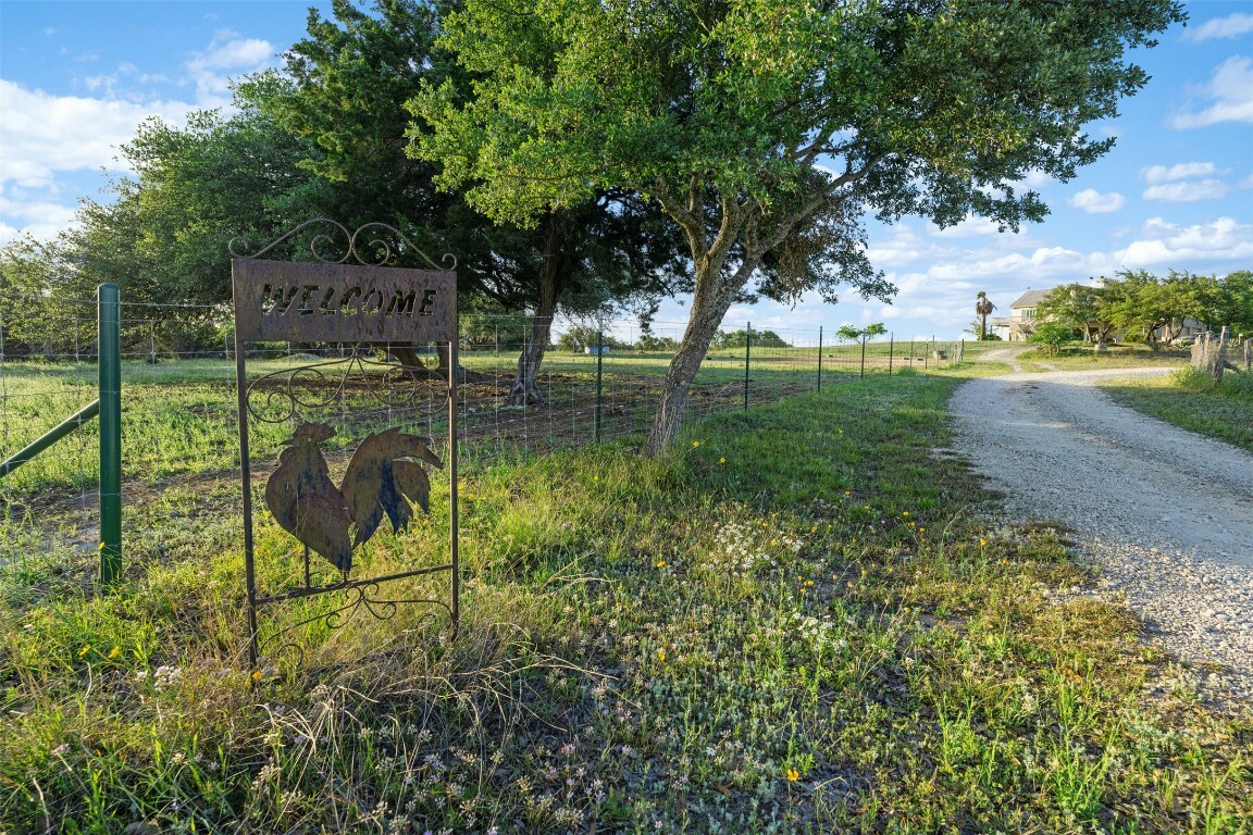 Property Photo: 2400 W Fitzhugh Road TX 78620