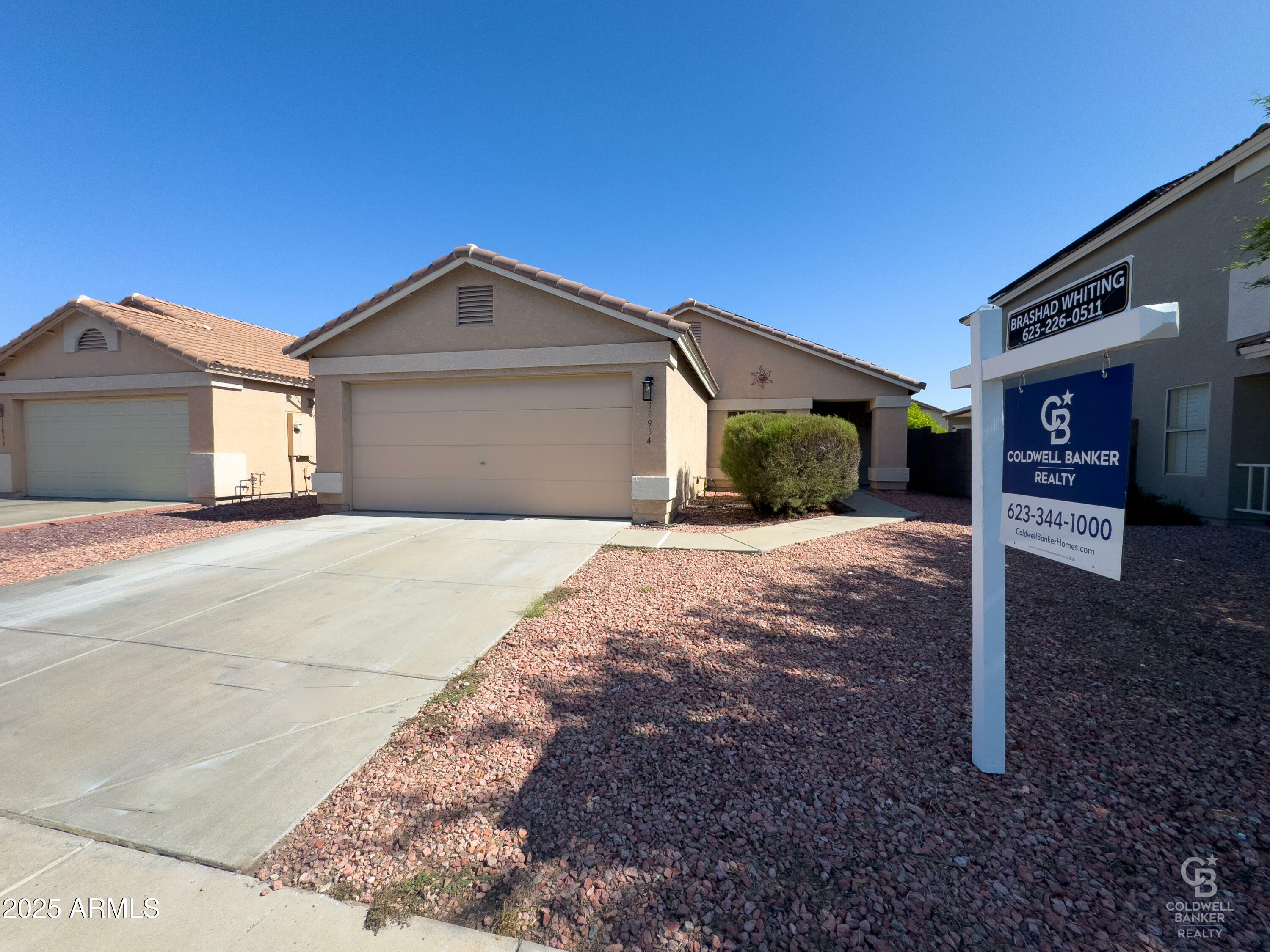 Property Photo: 12934 W Voltaire Avenue AZ 85335