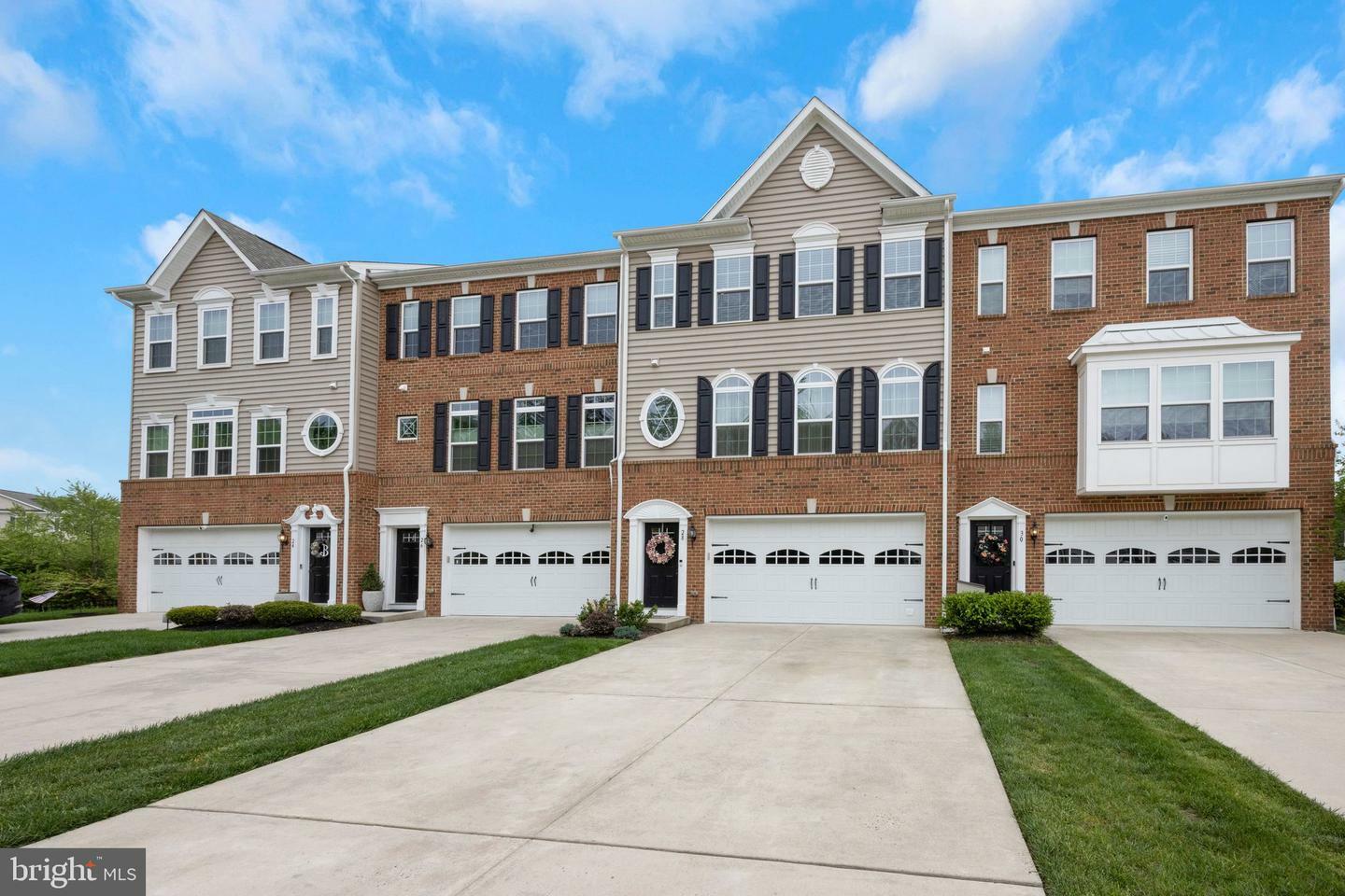 Property Photo: 28 Isabelle Court NJ 08053