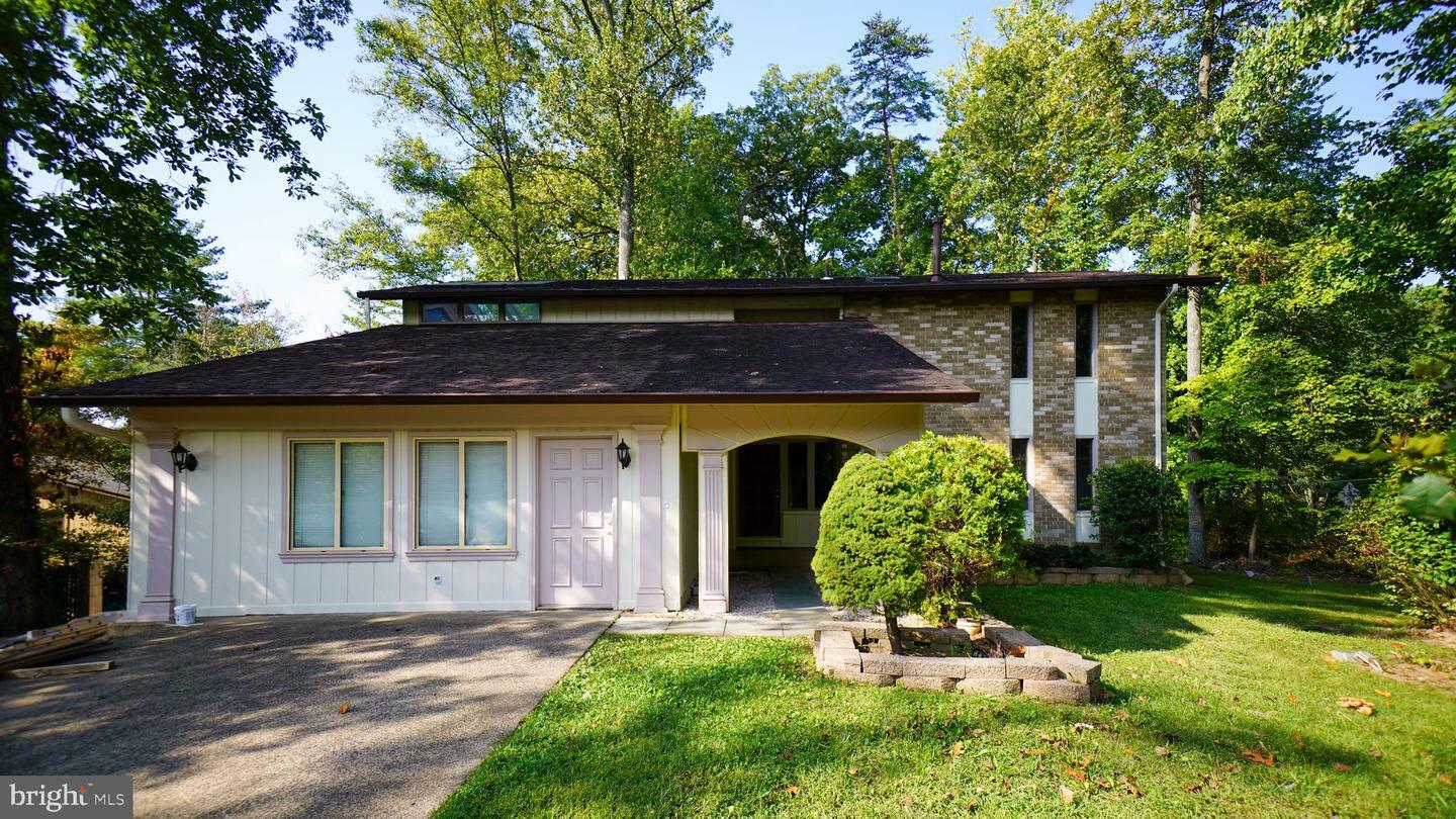 Property Photo: 5248 Signal Hill Drive VA 22015
