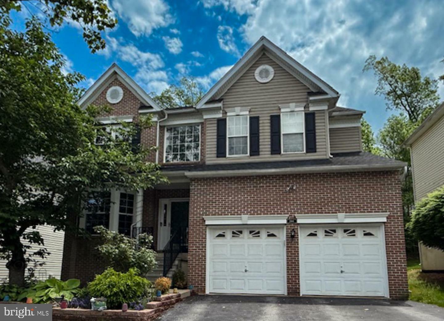 Property Photo: 206 Snowberry Way PA 19380