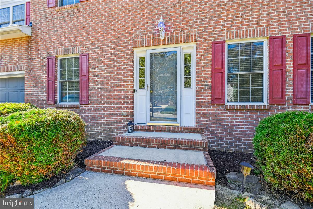 Property Photo: 6 E Brook Hill Court MD 21014