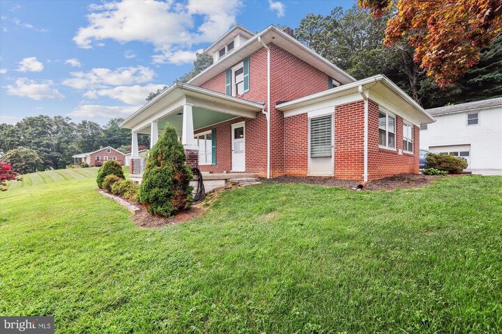 Property Photo: 15732 Kelbaugh Road MD 21788