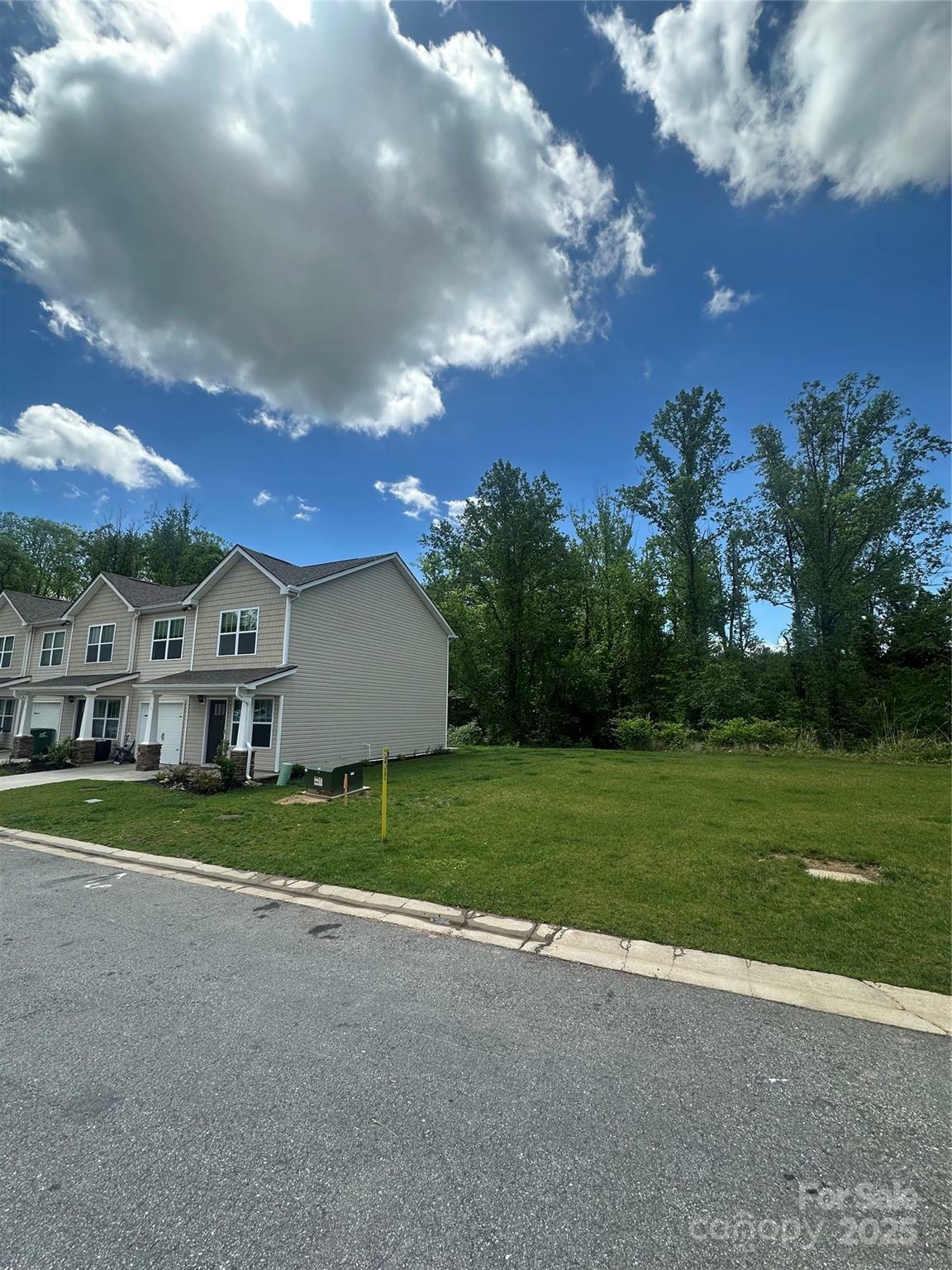 Property Photo: 1 Chambers Garden Drive NC 28704