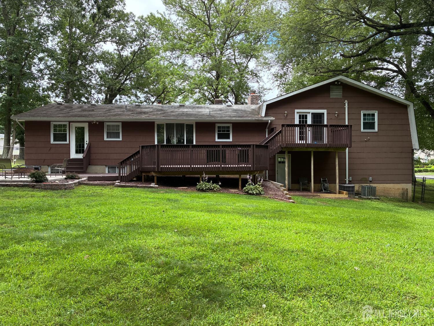 Property Photo:  100 Gravel Hill-Spotswood Road  NJ 08831 