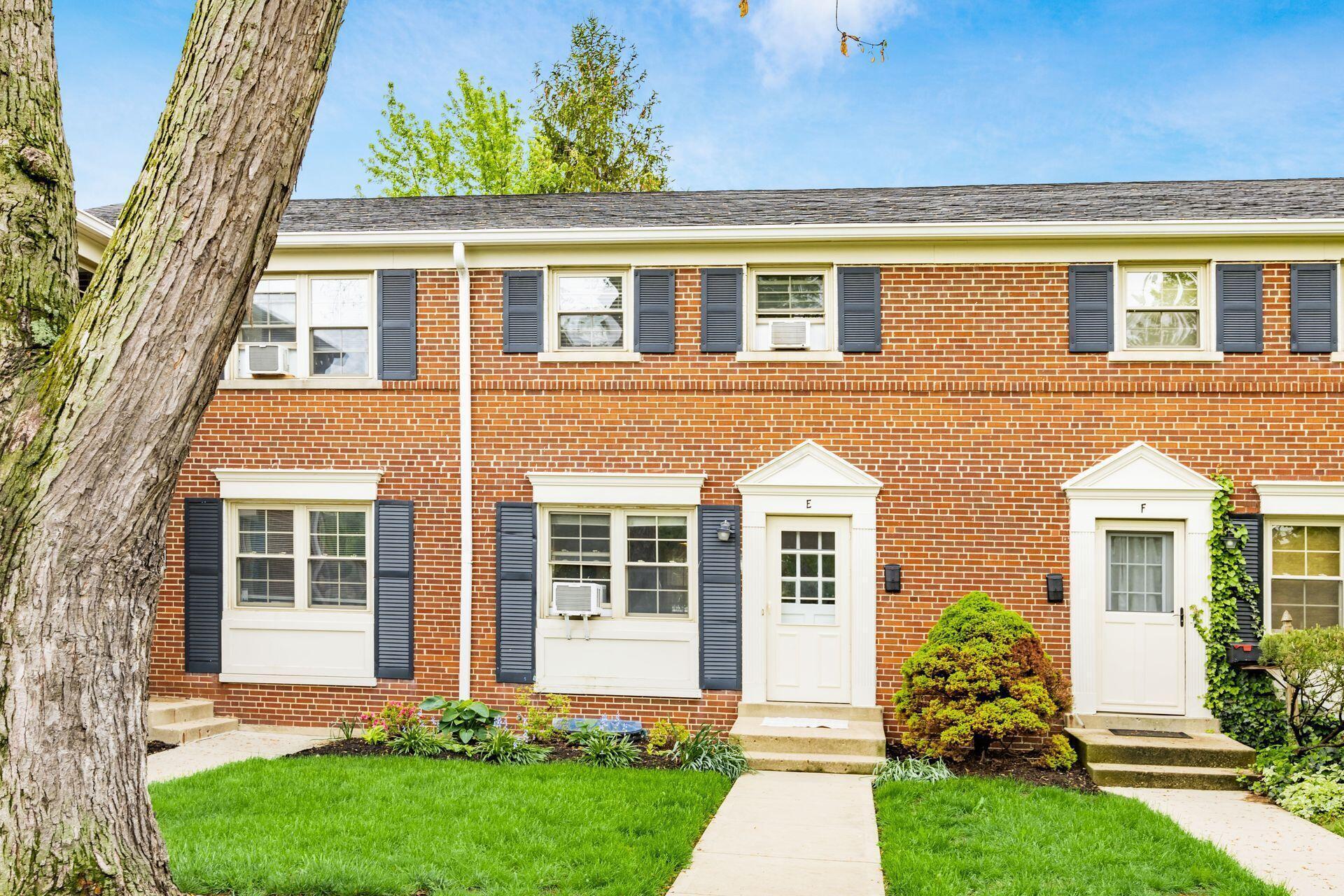 Property Photo: 1775 Northwest Court OH 43212
