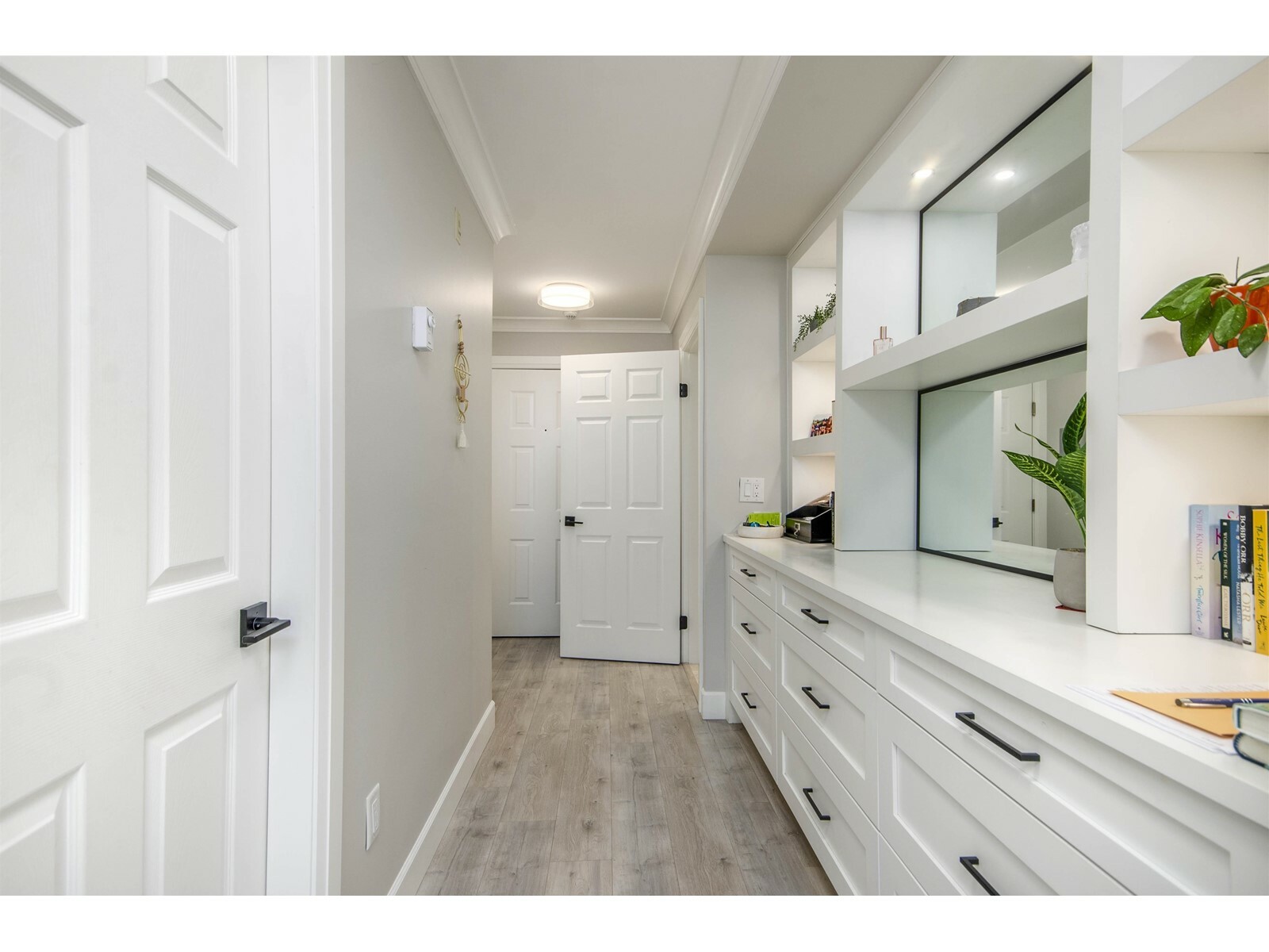 Property Photo: 1450 Merklin 202 BC V4B 3E4