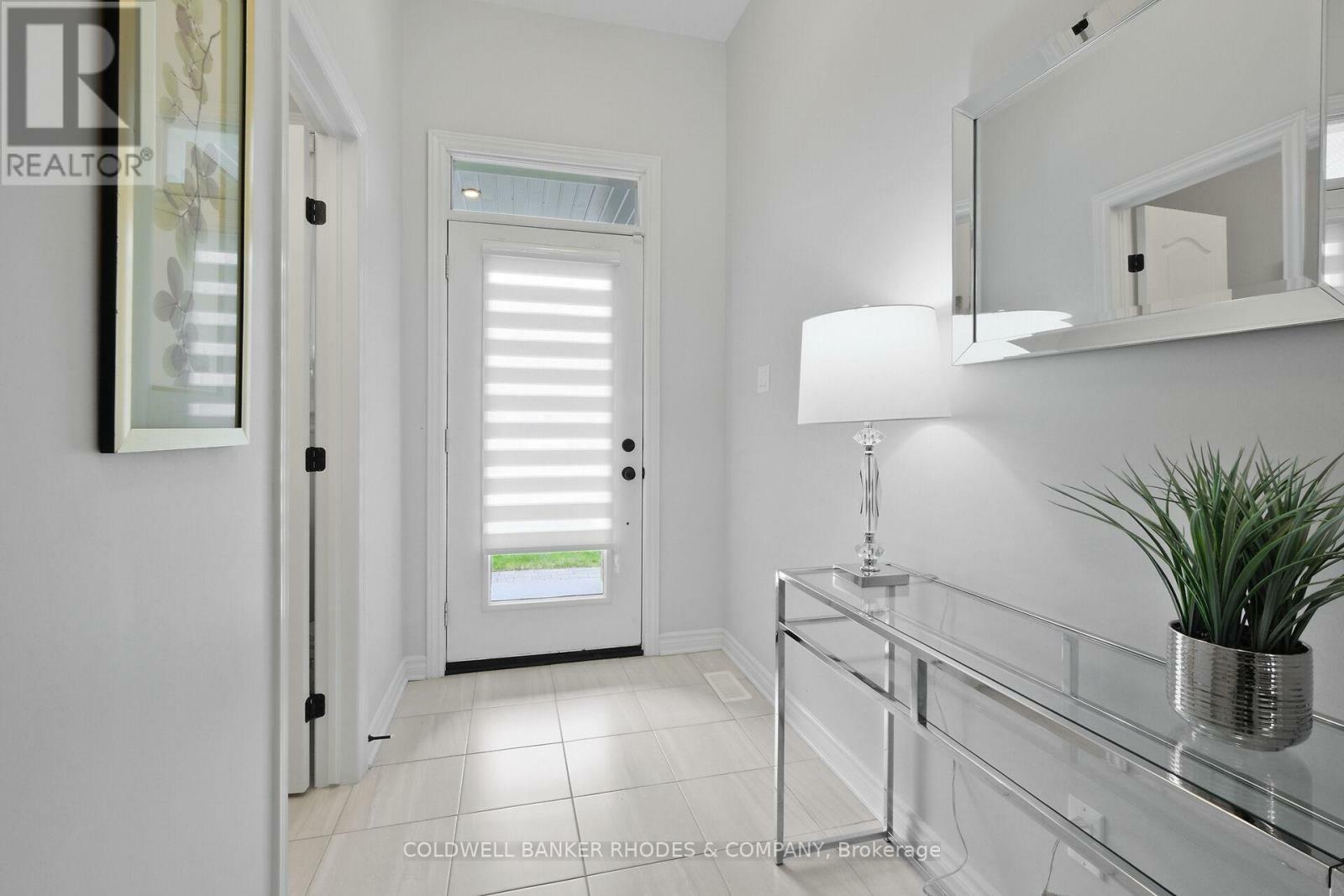 Property Photo: 543 Muscari Street ON K1T 0S3