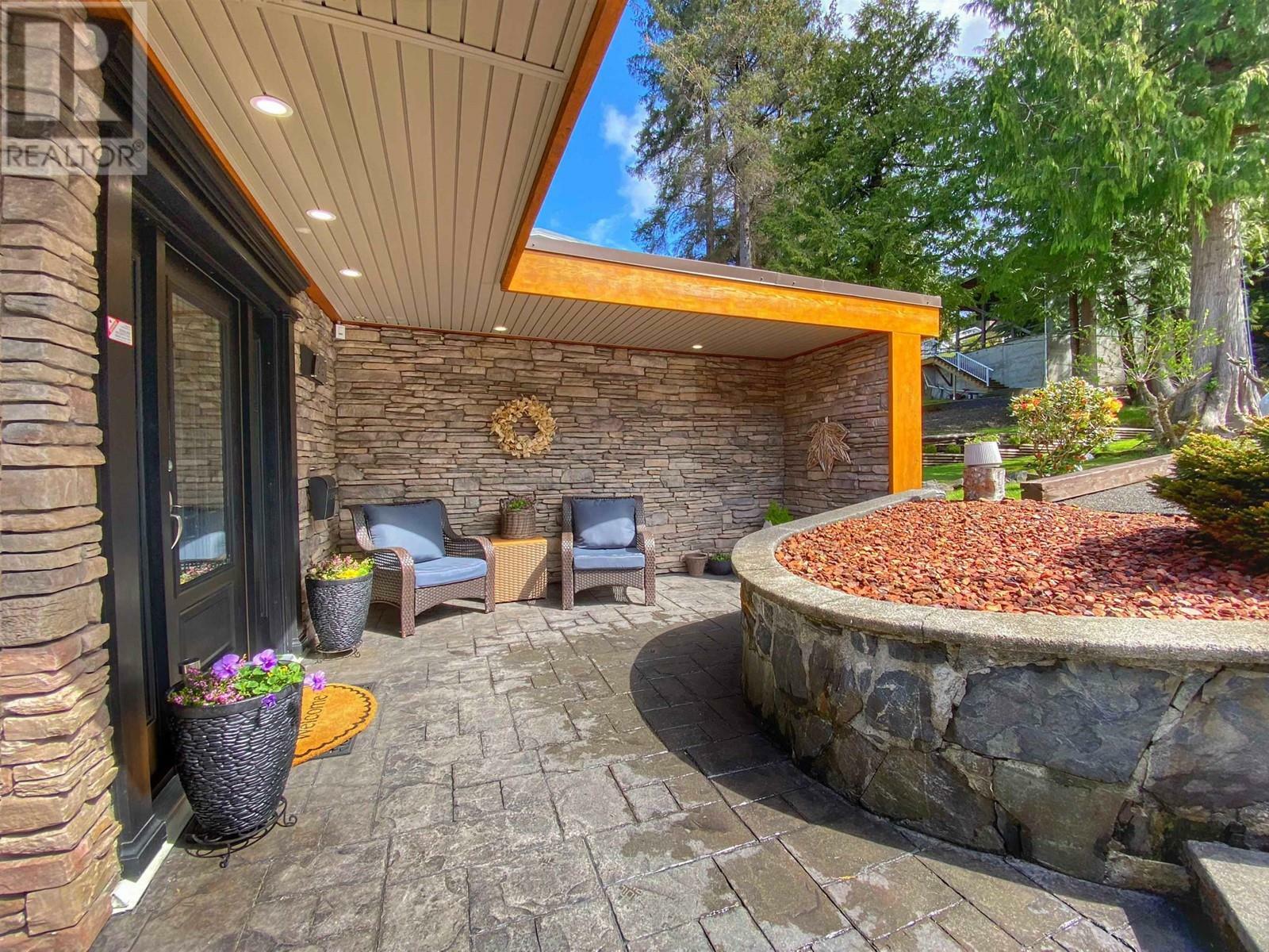 Property Photo: 2130 Graham Avenue BC V8J 1C8