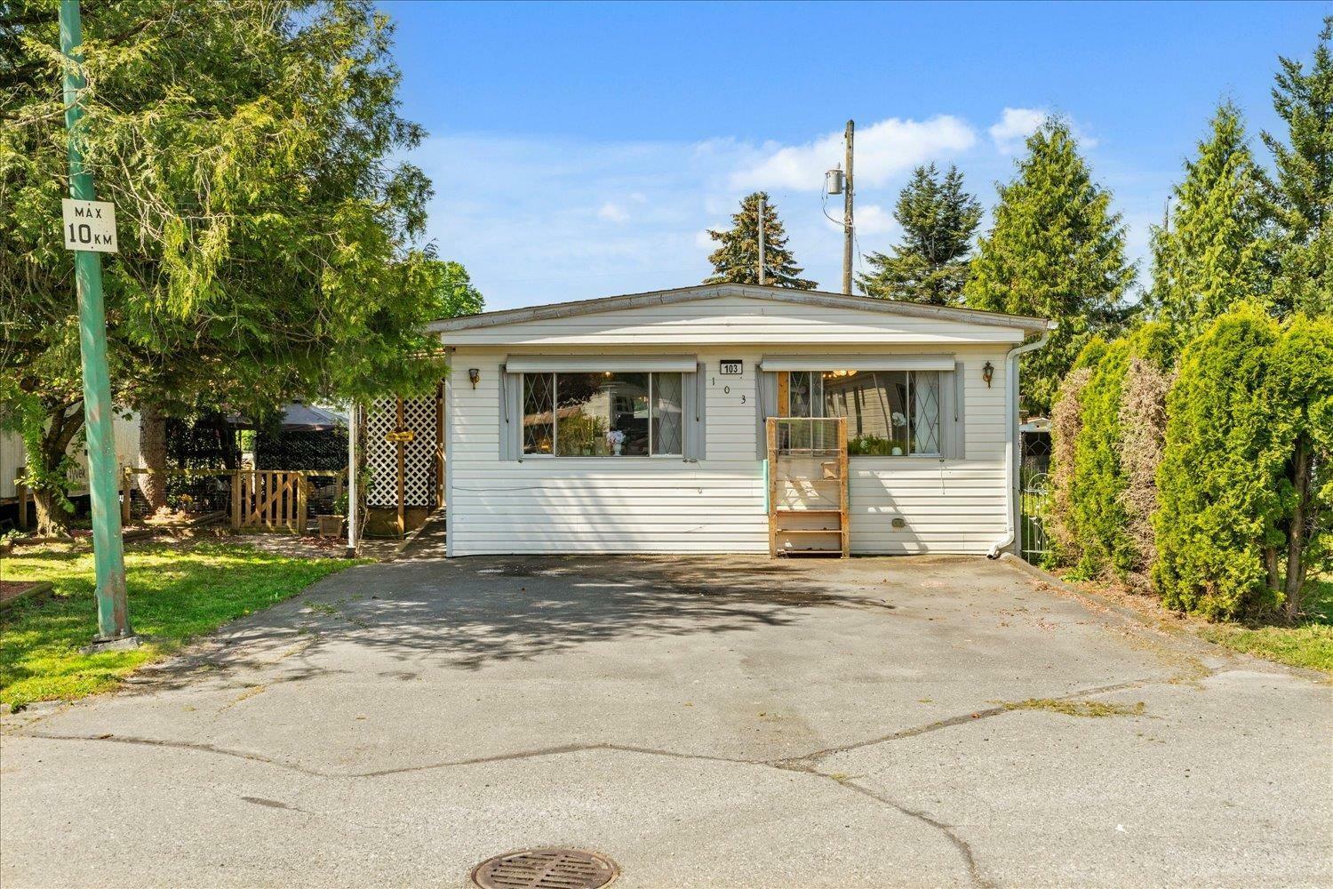 Property Photo: 45640 Watson Road 103 BC V2R 3R1