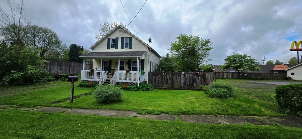 Property Photo: 10 Putnam Street PA 16438