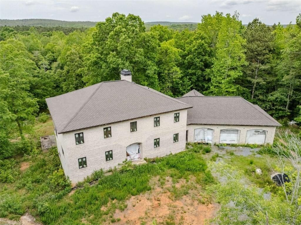 Property Photo: 7 Perkins Mountain Road GA 30145