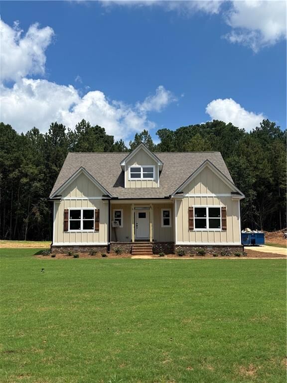 Property Photo: 70 Oxford Road GA 30054
