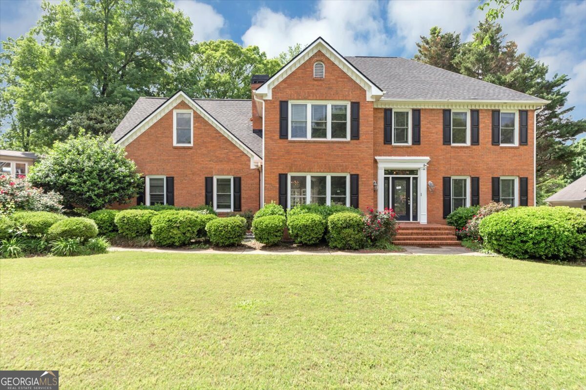 Property Photo: 395 Clubfield Drive GA 30075