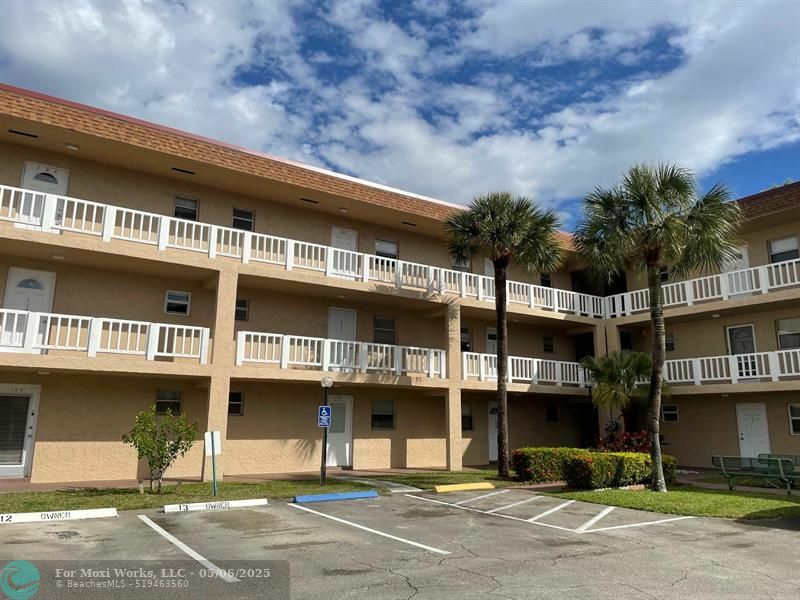 Property Photo: 608 SW Natura Blvd 105 FL 33441