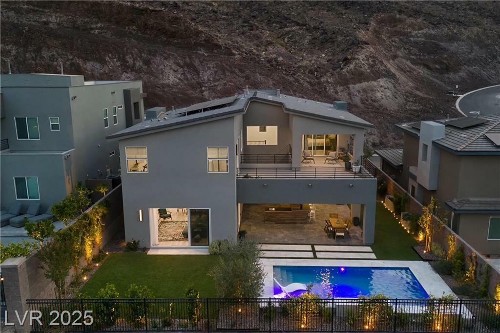 Property Photo: 298 Watteau Court NV 89012