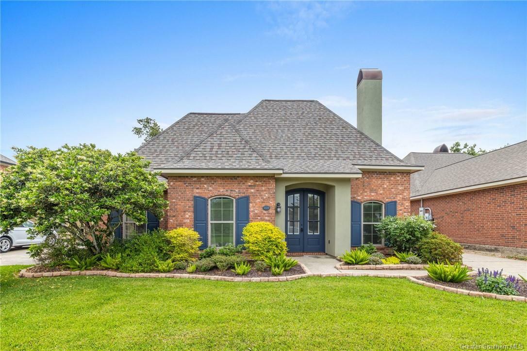 Property Photo: 2225 La Cache Drive LA 70601