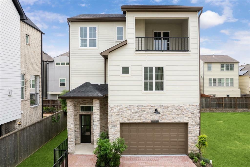 Property Photo: 10935 Brookeshire Chase Lane TX 77043