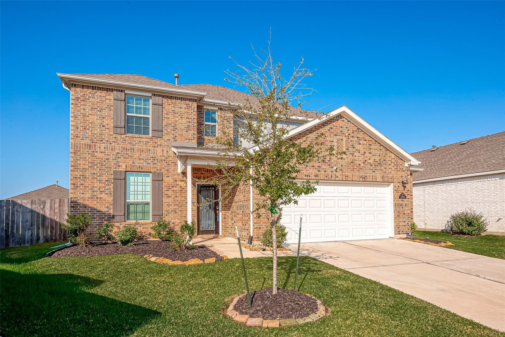 Property Photo: 5703 Morning Vista Road TX 77493