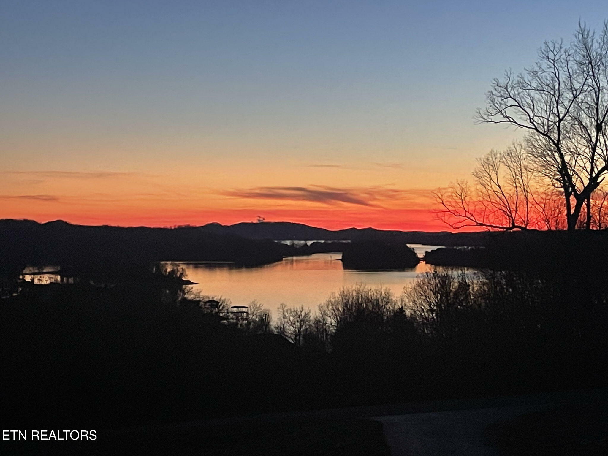 Property Photo: 539 Thief Neck View Drive TN 37854