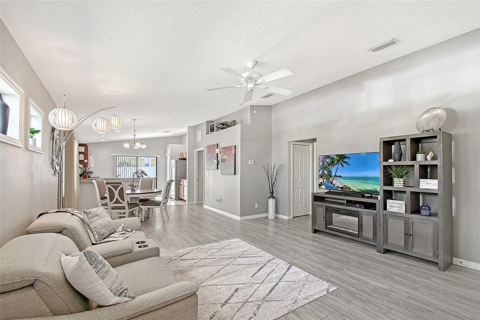Property Photo: 4838 San Ortebello Drive FL 34208