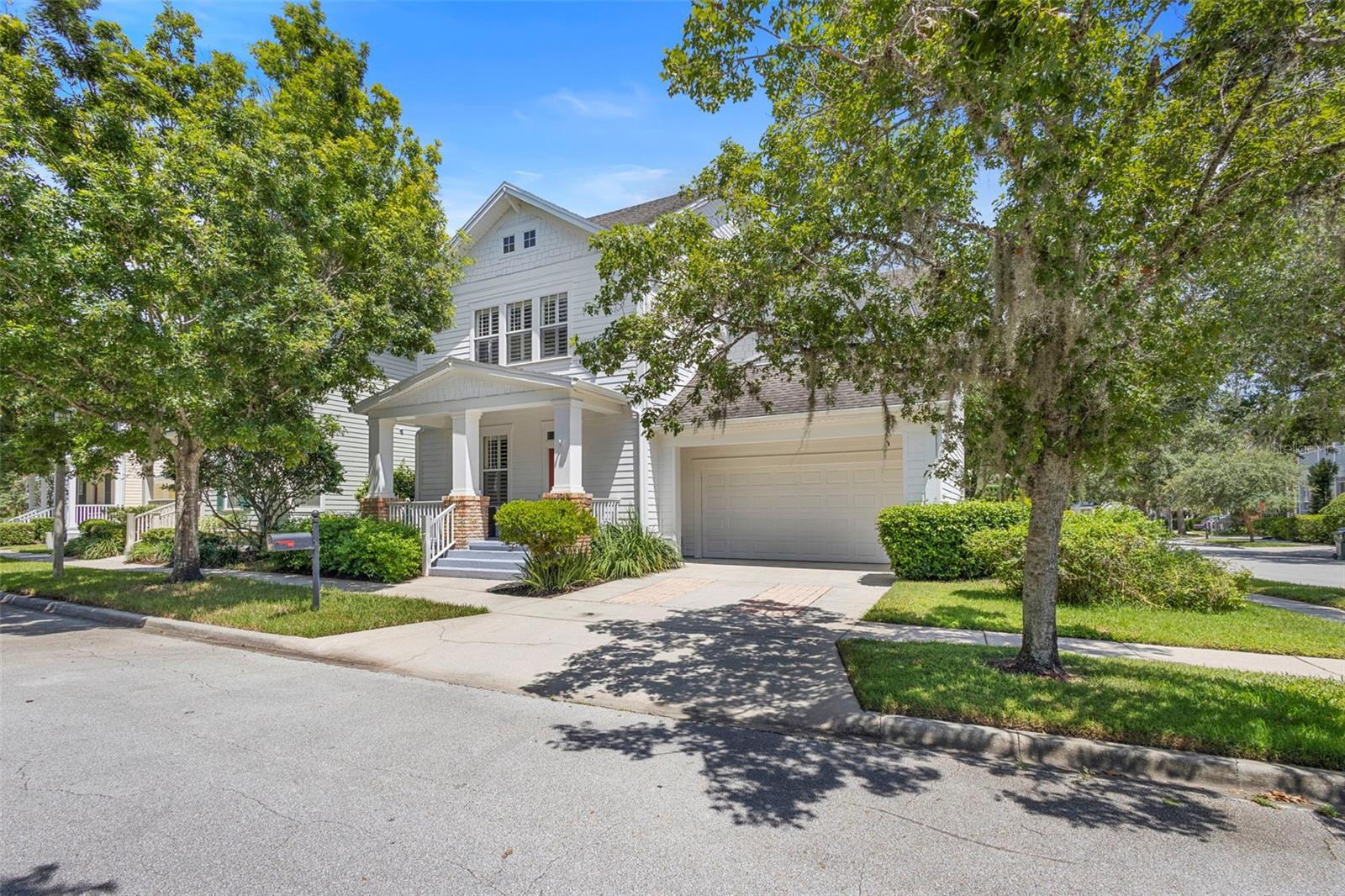 Property Photo: 907 Pawstand Road FL 34747
