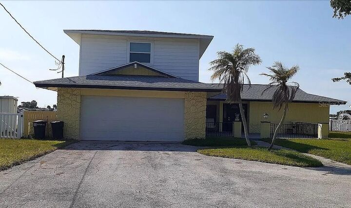 5930 Bahama Way N  St Pete Beach FL 33706 photo