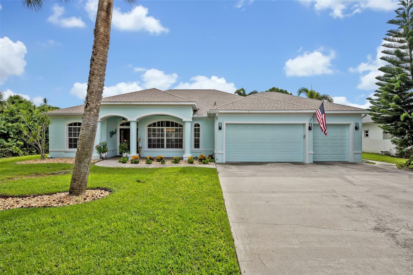 Property Photo: 4220 Savannahs Trail FL 32953