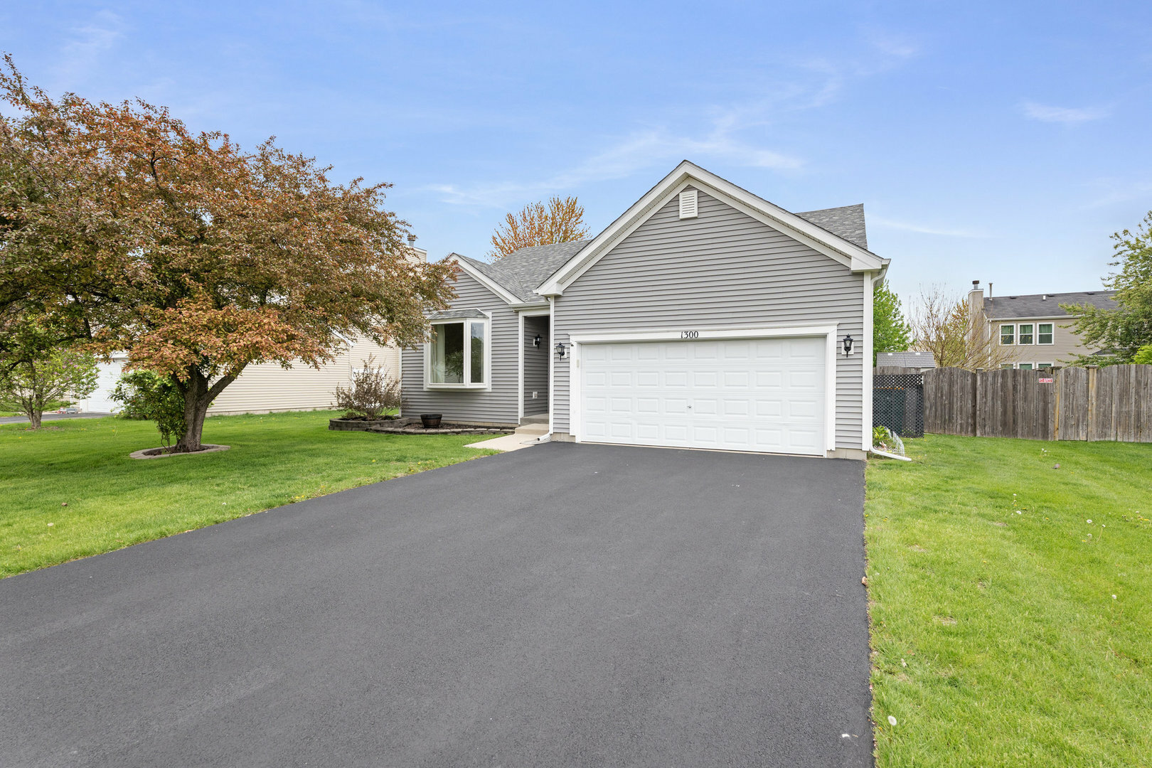 Property Photo: 1300 Bridgehampton Drive IL 60586