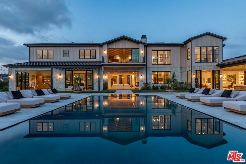 Property Photo: 24050 Hidden Ridge Road CA 91302