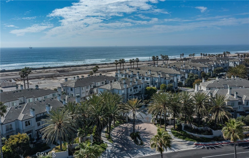 Property Photo: 19328 Surfwave Drive CA 92648