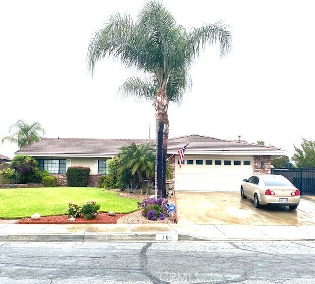 Property Photo: 781 Chardonnay Place CA 92544