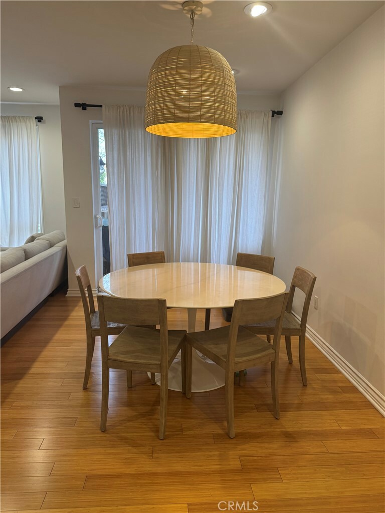 Property Photo: 305 Arnaz 102 CA 90048