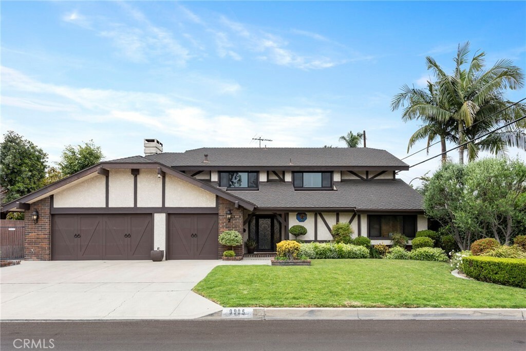 Property Photo:  9905 Pangborn Avenue  CA 90240 