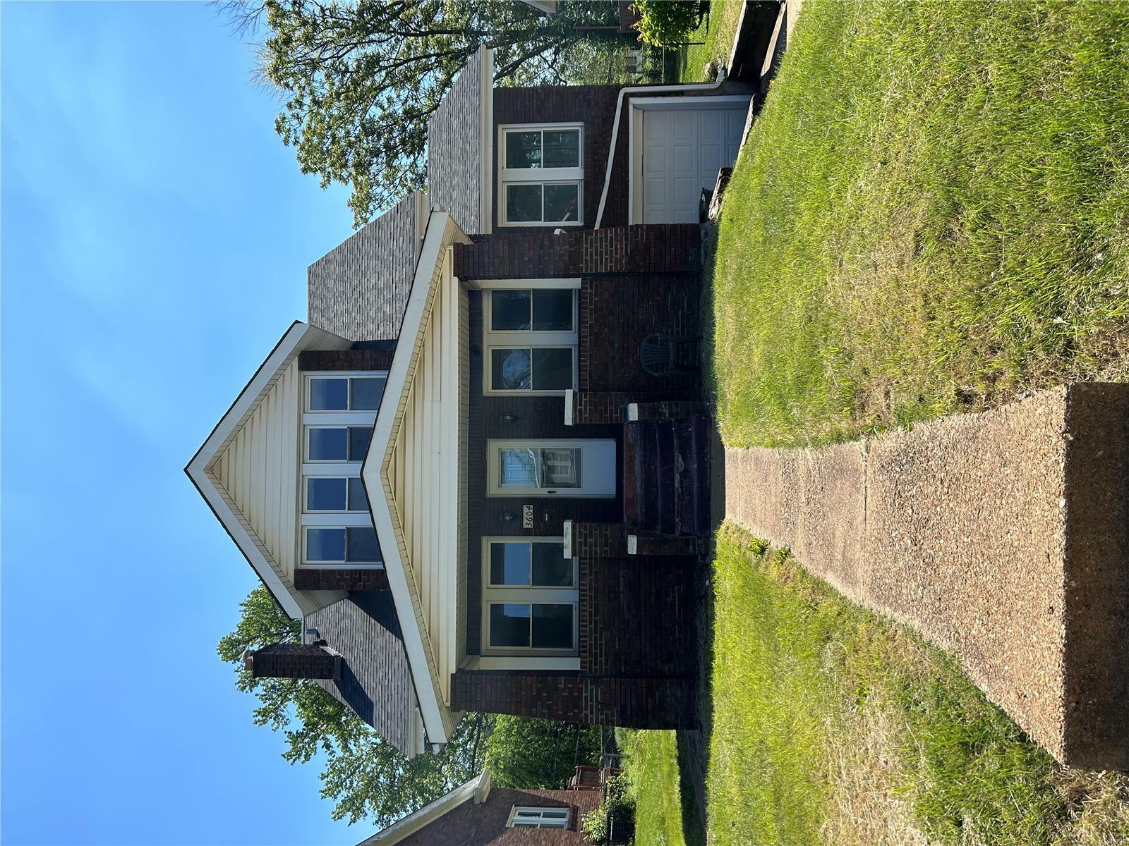 Property Photo: 3604 Ridgedale Avenue MO 63121