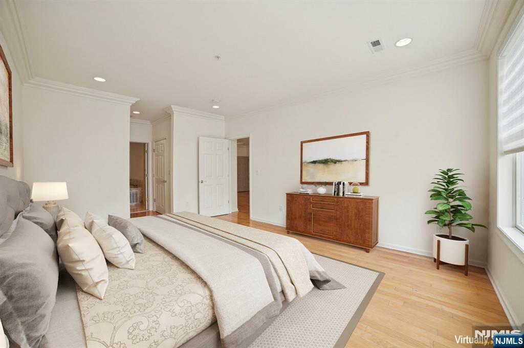 Property Photo: 1104 Pointe Gate Drive NJ 07039