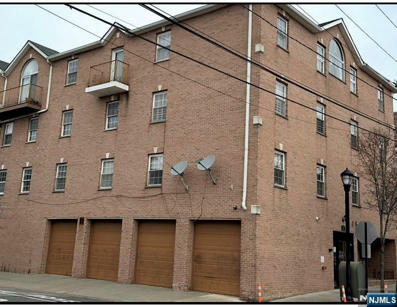 Property Photo:  401 Bergenline Avenue 13  NJ 07087 