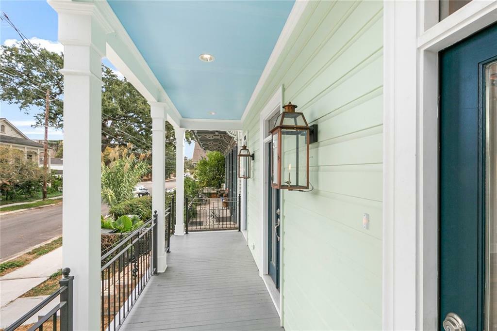 Property Photo:  7824 Dominican Street  LA 70118 