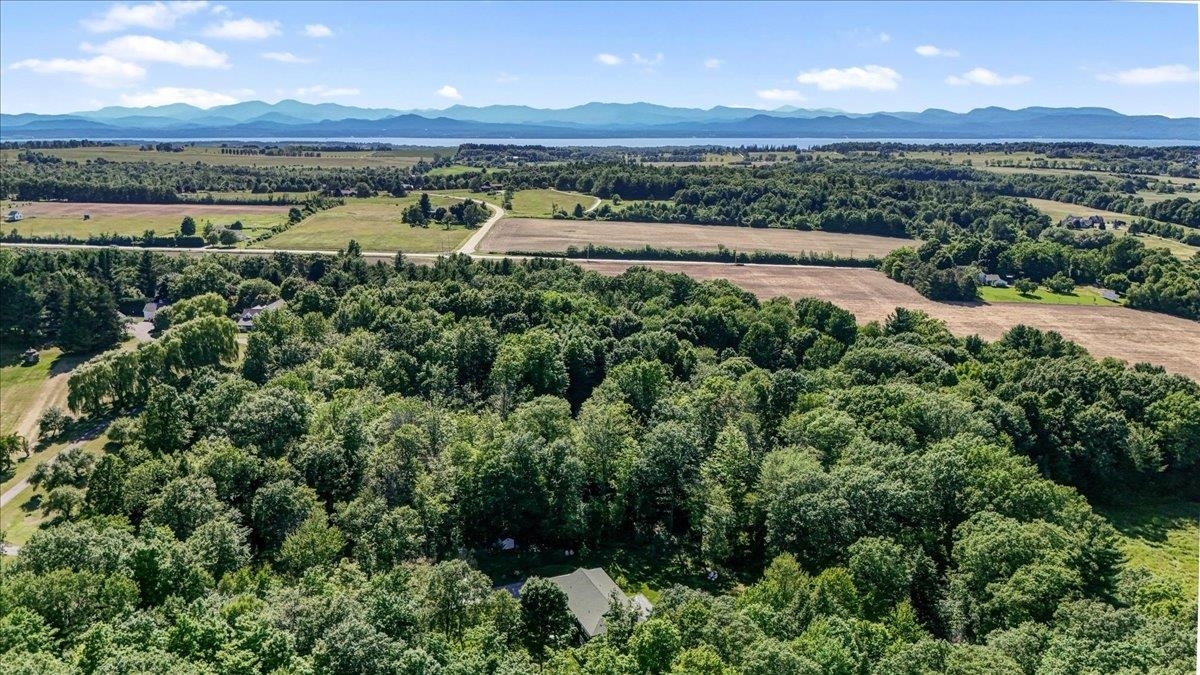Property Photo: 1295 Lime Kiln Road VT 05445