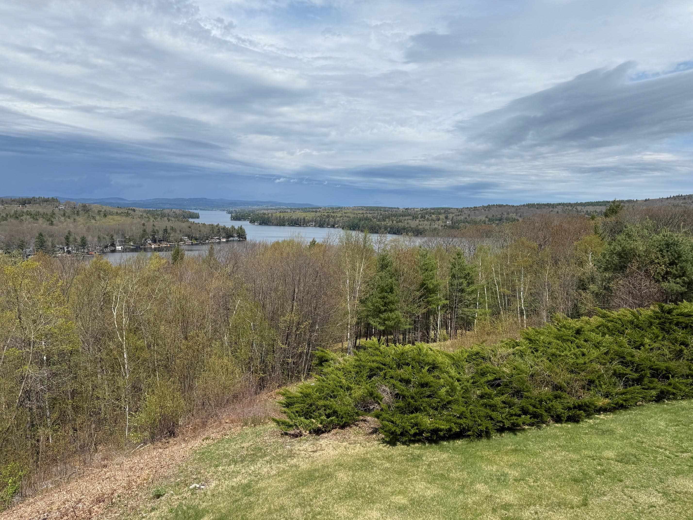 Property Photo: 8 North Peak Village NH 03255-5410