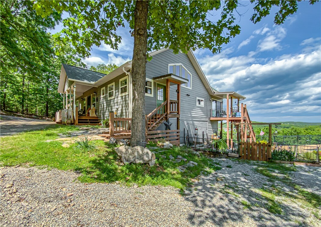Property Photo: 139 North Point Drive AR 72687