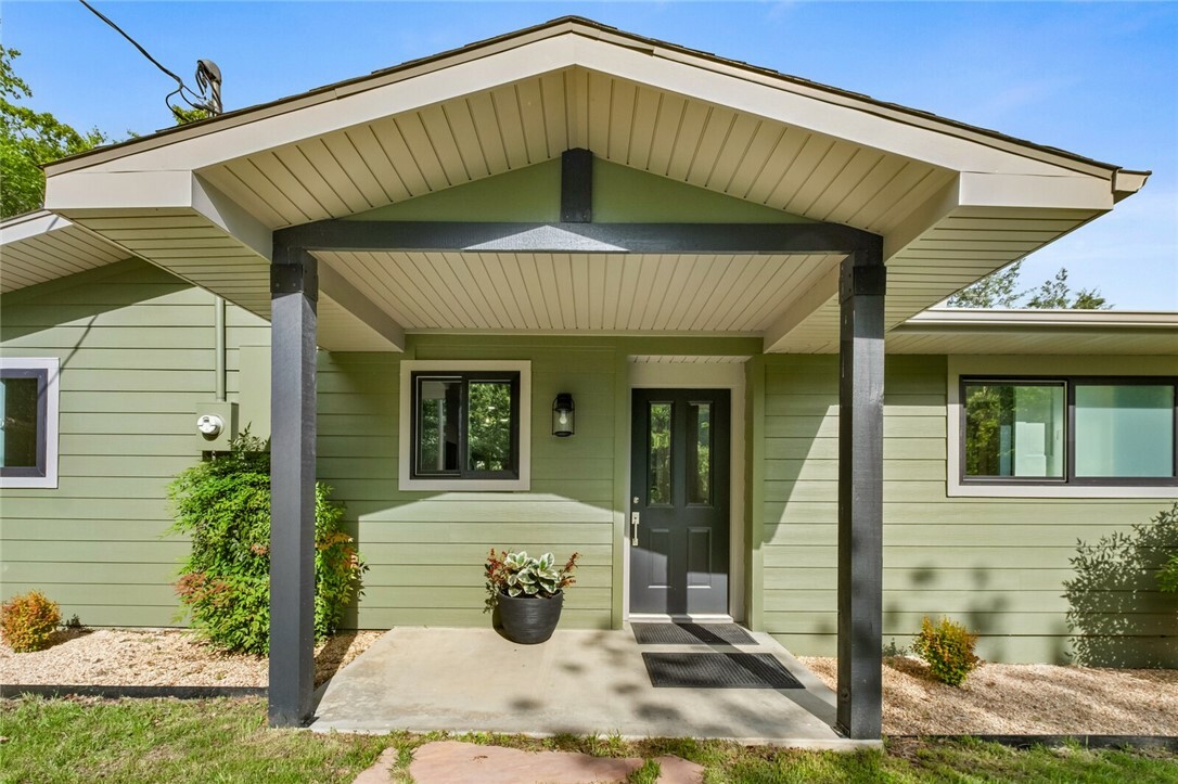 Property Photo: 21526 Indian Creek Place AR 72732