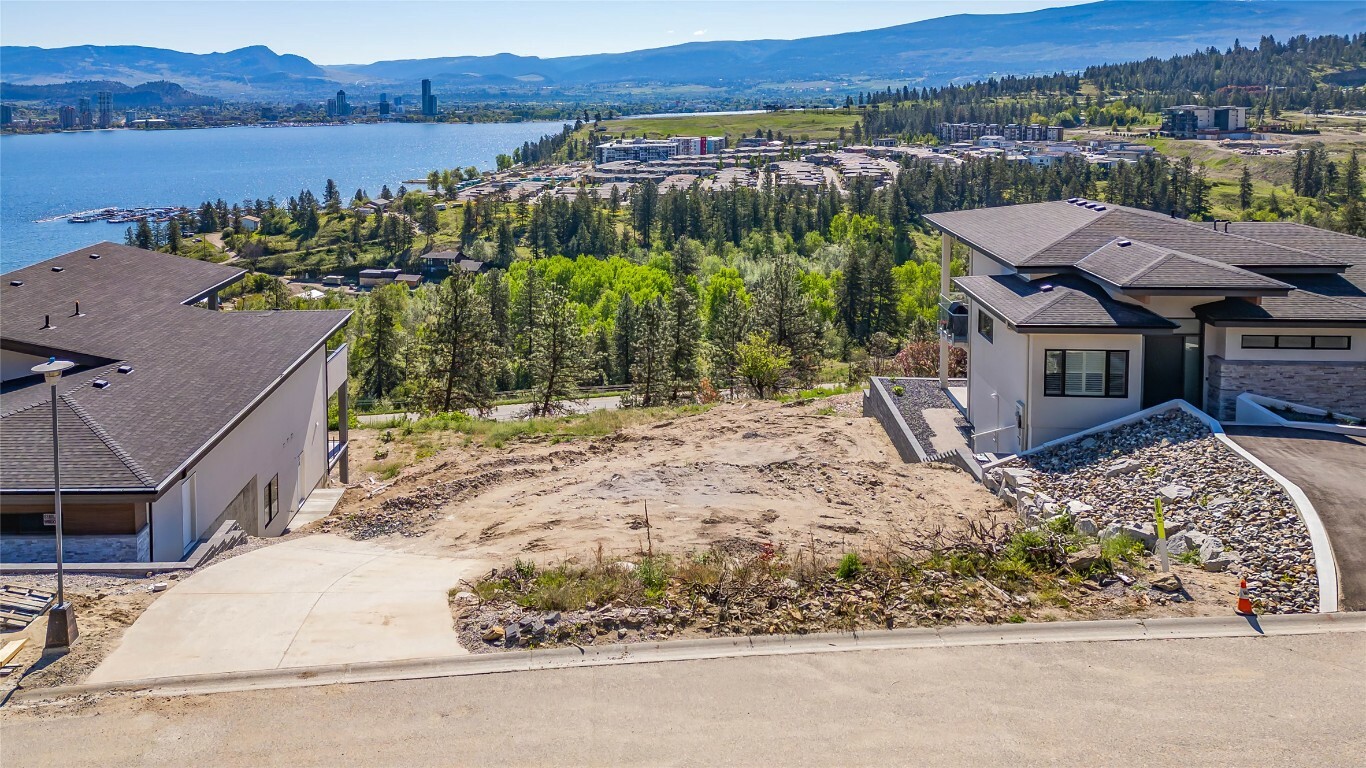 Property Photo: 1525 Bear Creek Road BC V1Z 3R6