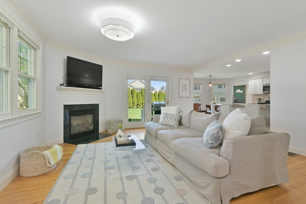 Property Photo: 15 Green St 15 MA 02458