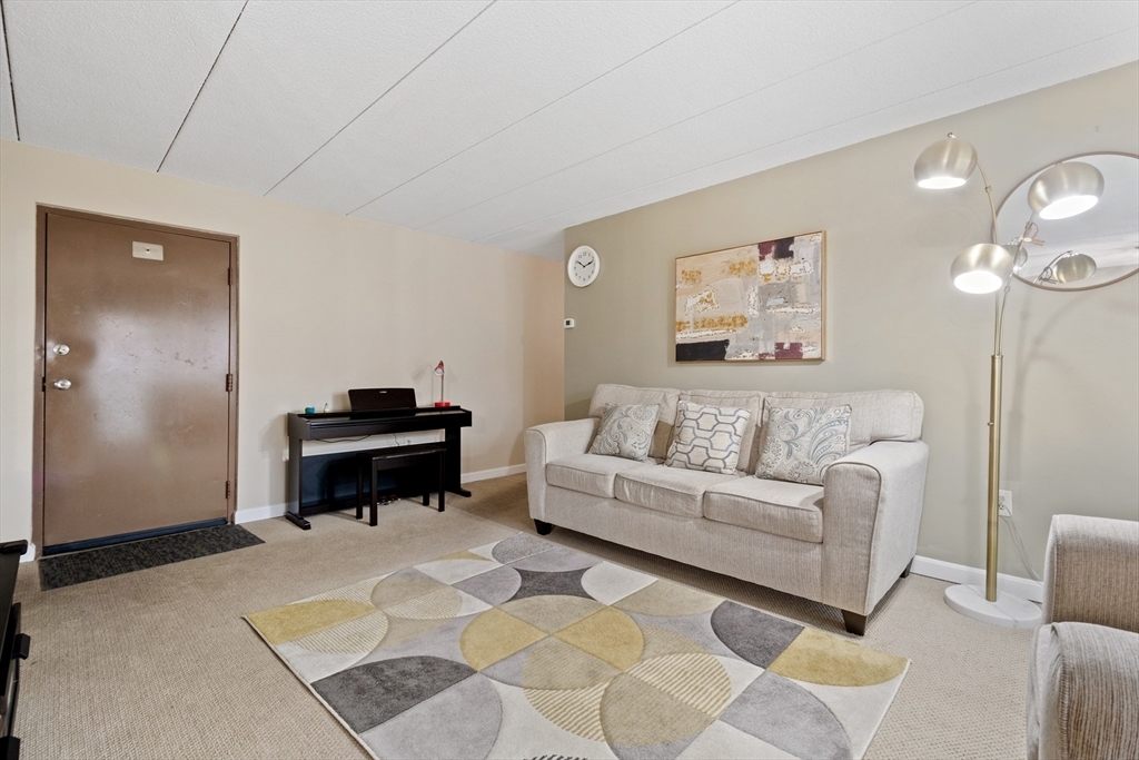 Property Photo: 10 Foster St 203 MA 01880