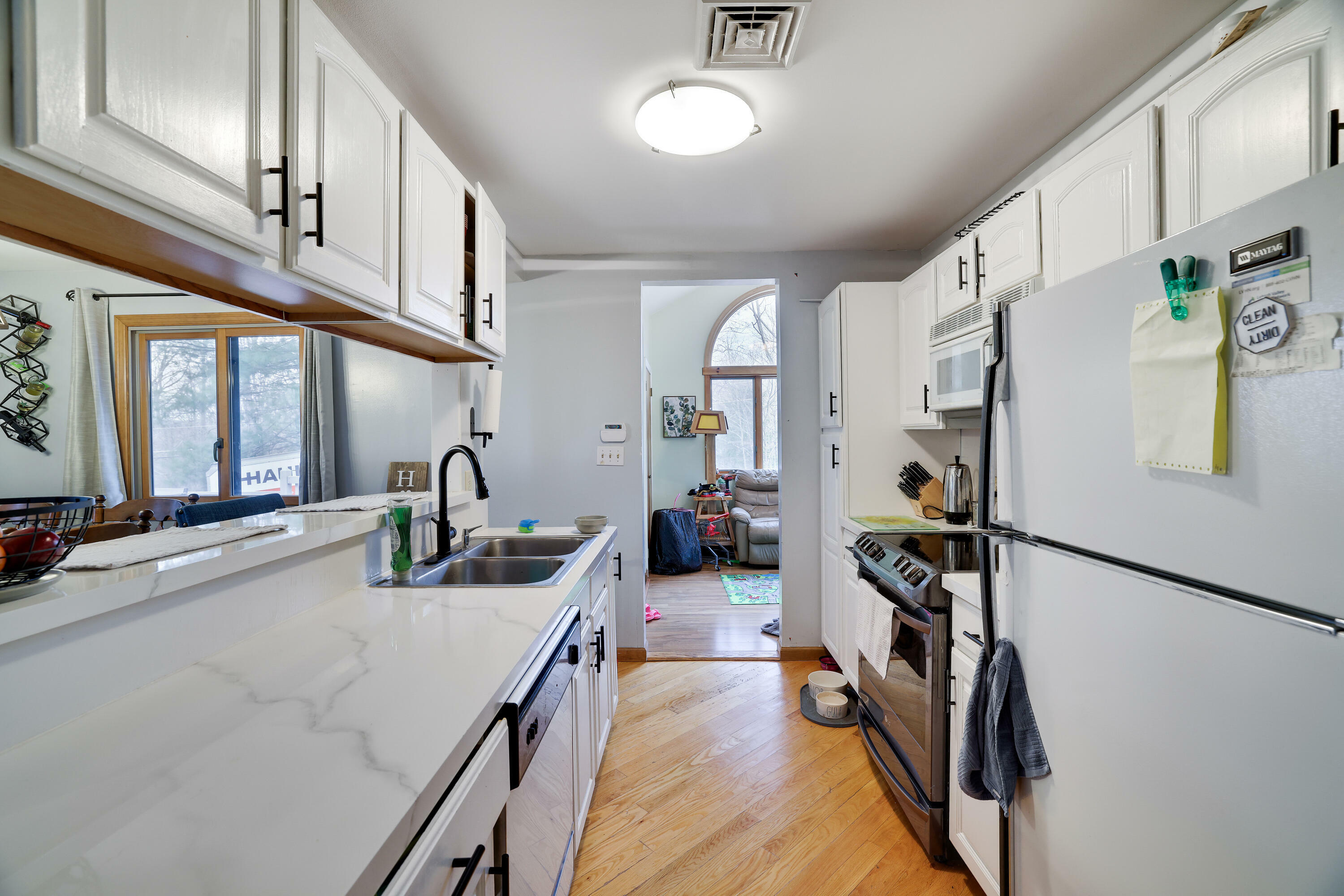 Property Photo: 3548 High Crest Road PA 18325