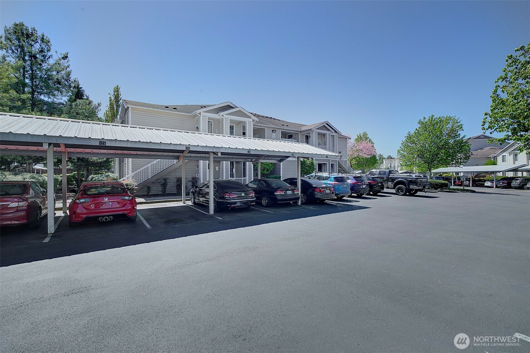 Property Photo: 10015 186th Place E 209 WA 98375