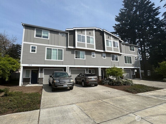 Property Photo: 19515 22nd Avenue SE 1 WA 98012